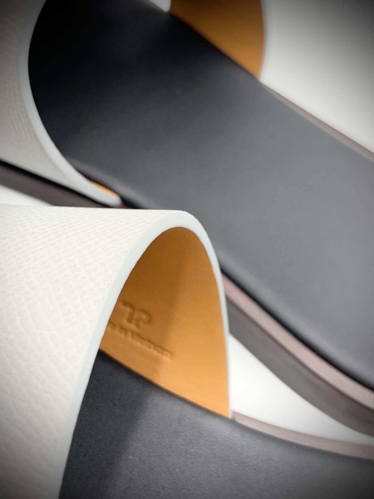 z4097201230787_e6b79e6ec6bf7384fa669f5341fbe4ae