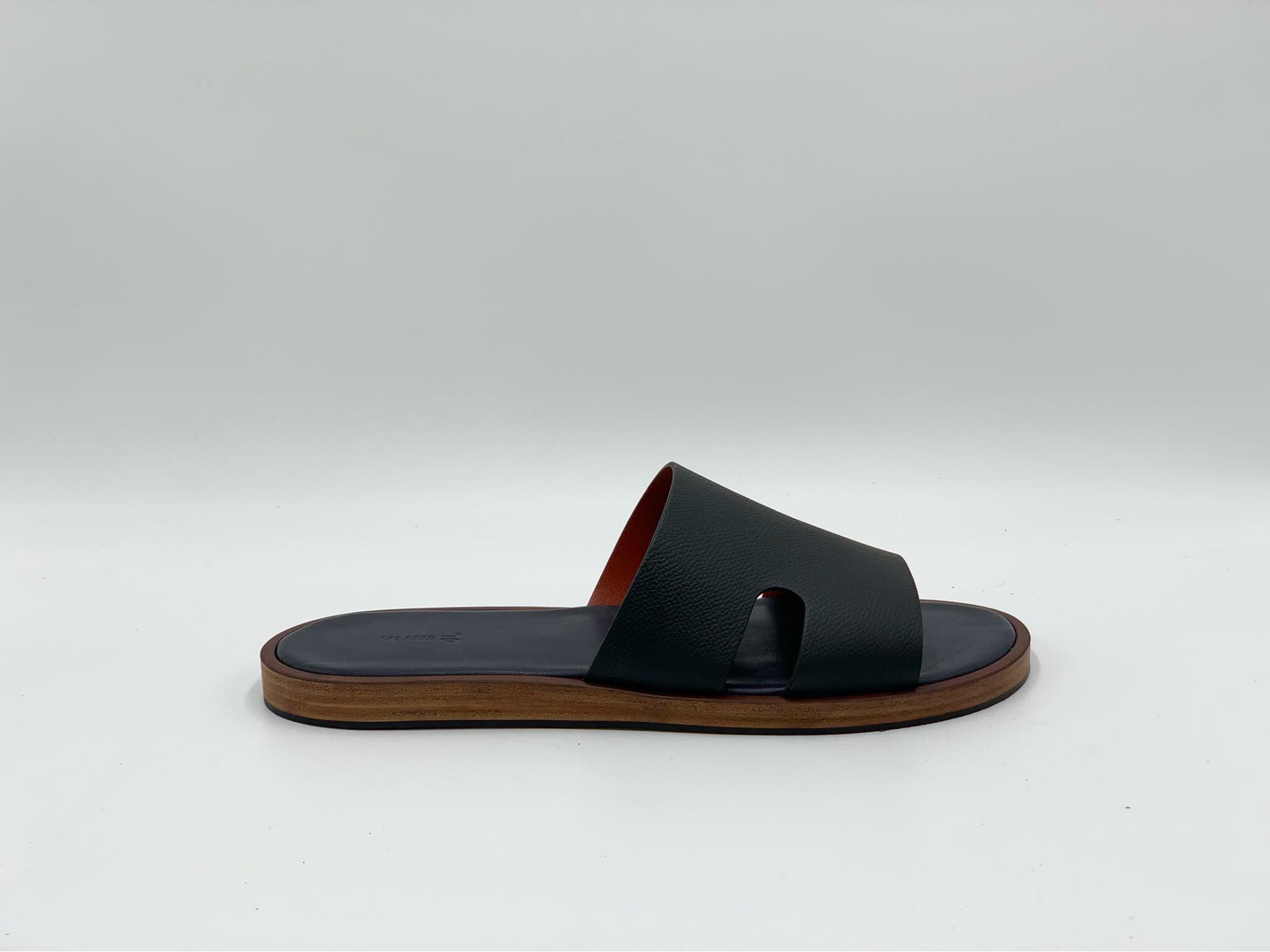 z4296039356919_d1de39dbc31fc0e6ca255f3c88a89f5f