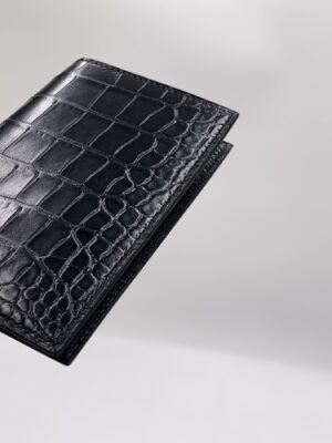 z5295646371746_18ada9ad8762f240d60a2bc5c1cbbff8