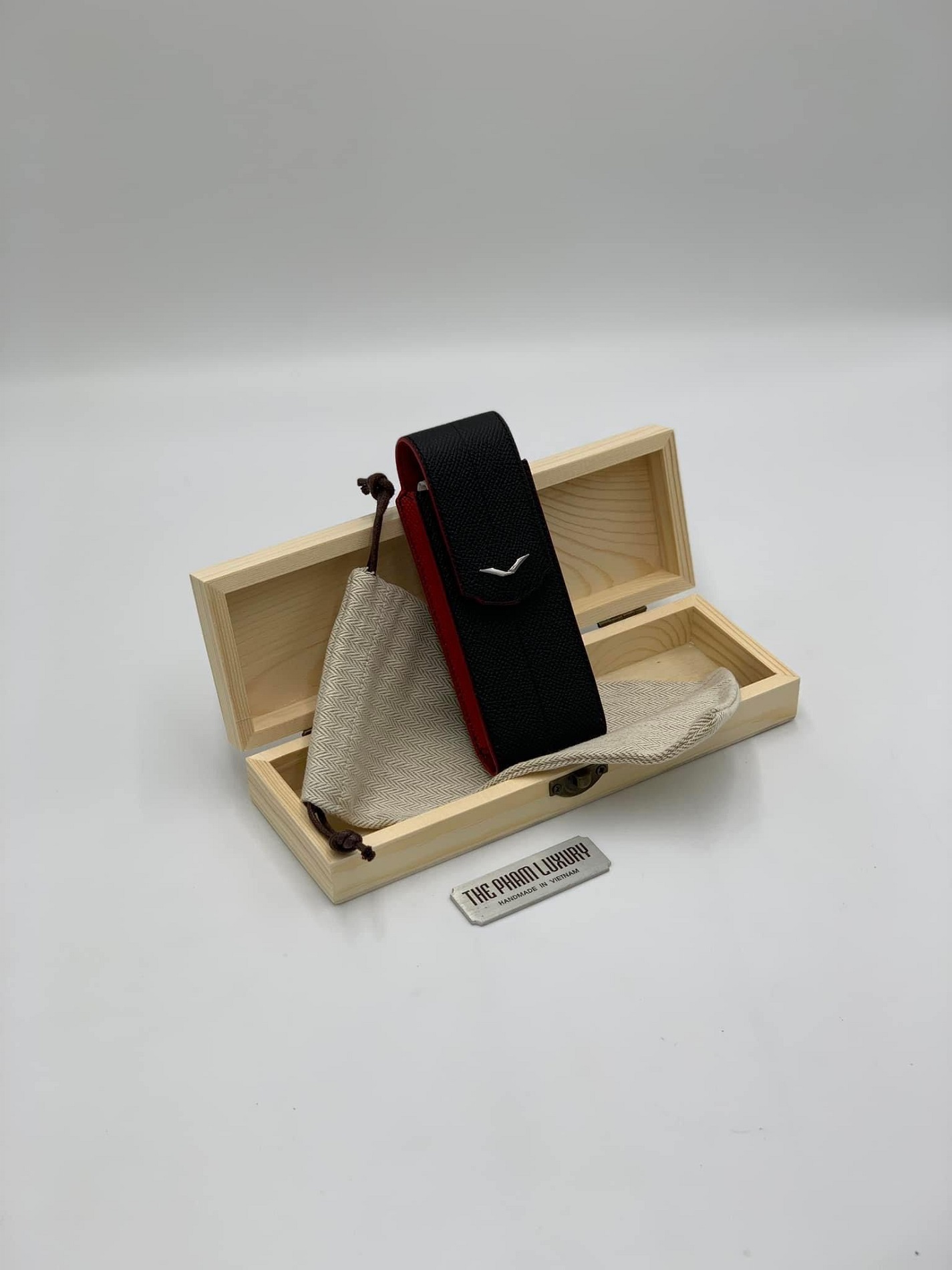 z5528622633988_ebb89ddb8f01243d39a88371a2695893