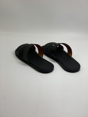 z5640644185455_2f6dd29fcc3b25debab2eb3c857a6f60