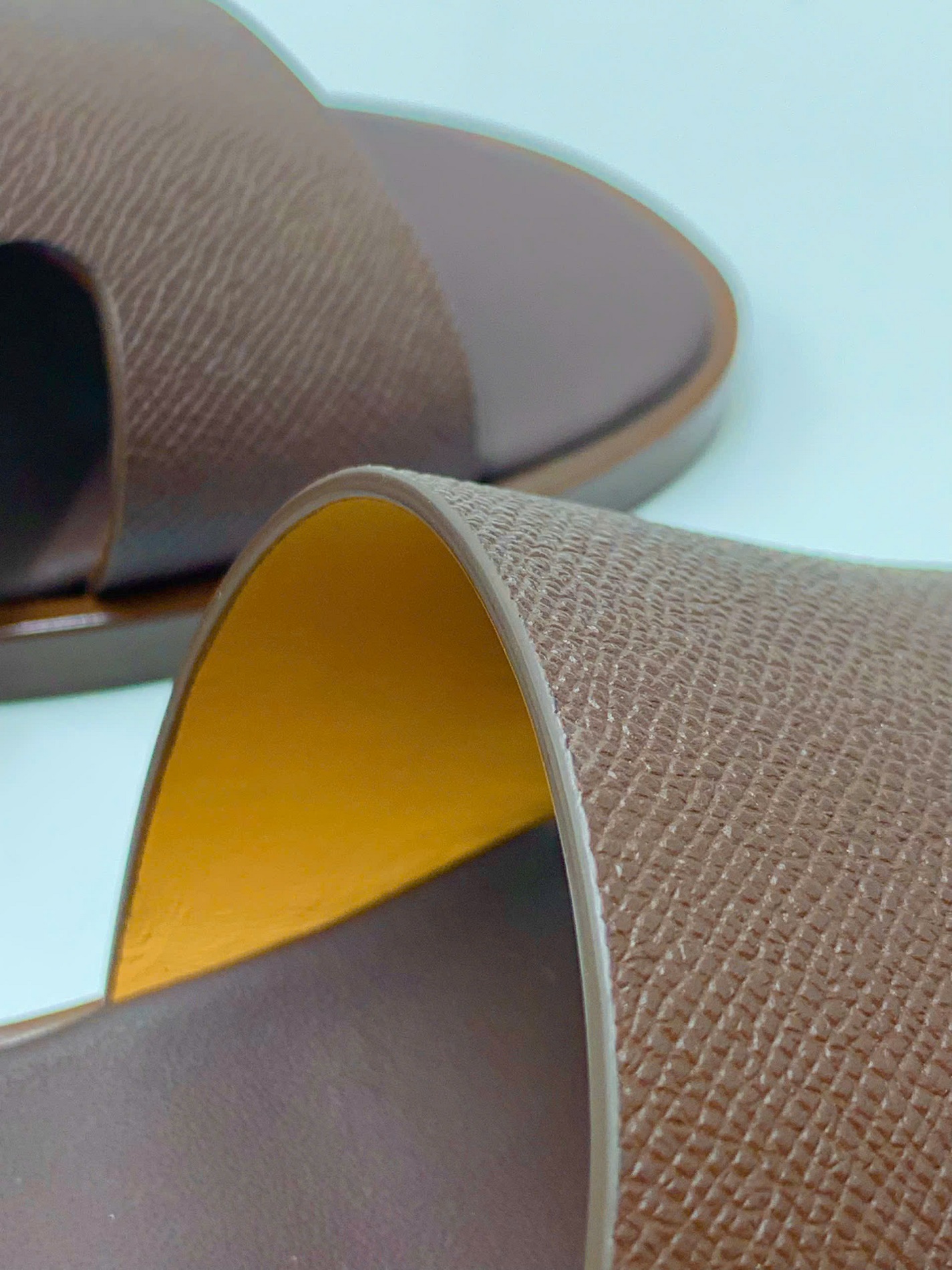 z6015542350724_623267ad67f062c91f3b84eff25bc688