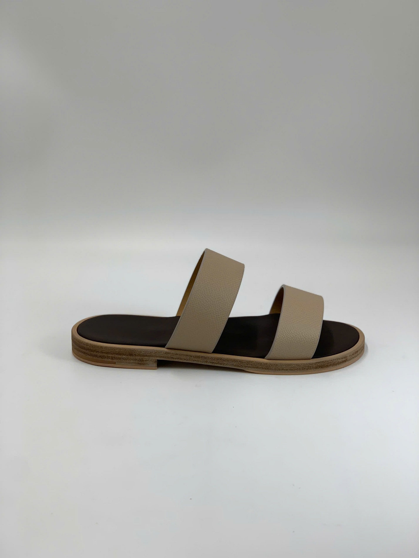 z6105776087354_a3cb86771ab259f6291ef4375e2dc814