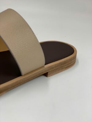 z6105776113780_b25d68dadc4c9a3f39af4724602dfd67