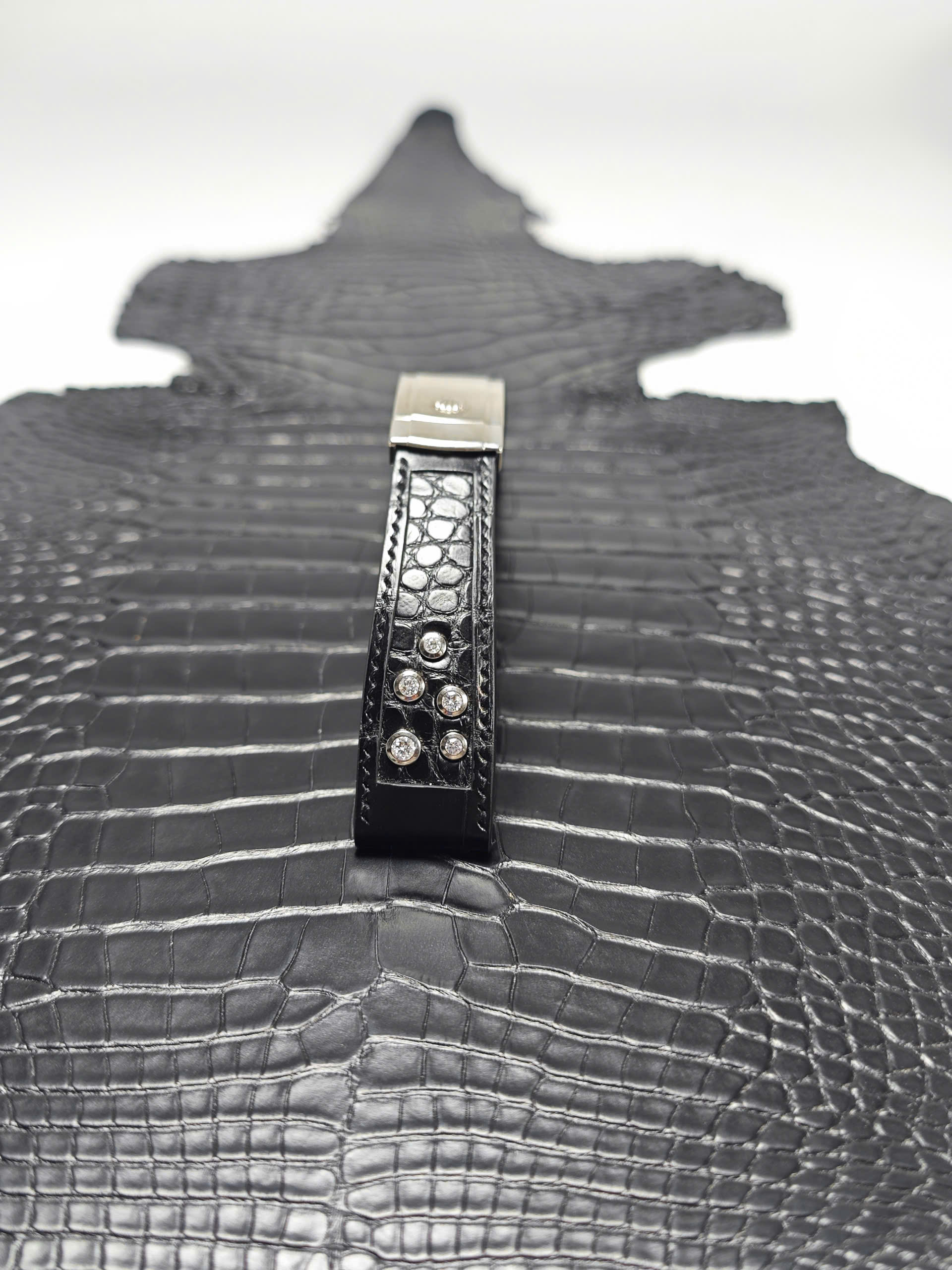 Dây đồng hồ Rolex Datejust - da cá sấu Pháp