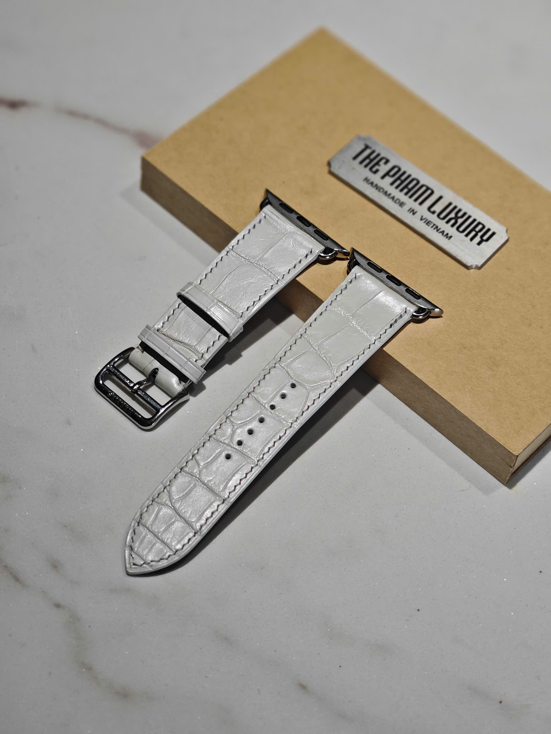 Dây đồng hồ Apple Watch da cá sấu Pháp - Hình ảnh 9