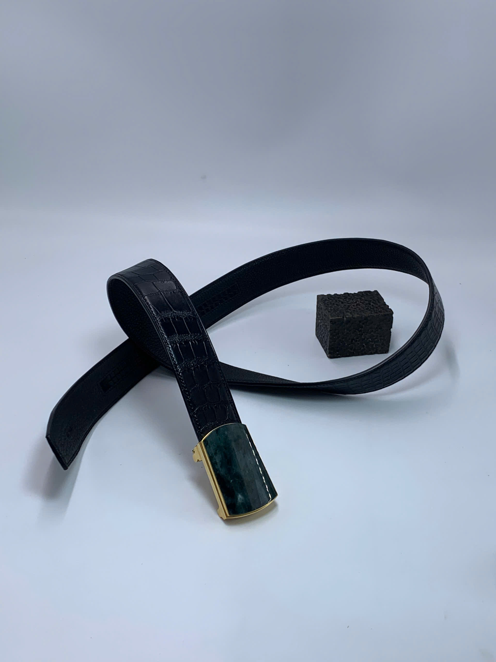 Dây lưng da cá sấu khóa tự động – Chế tác thủ công Thế Phạm - Hình ảnh 6