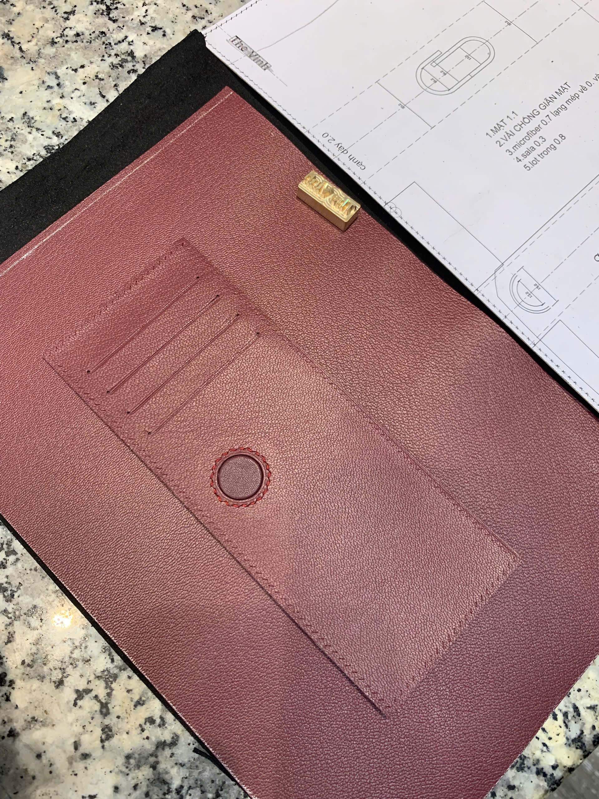 Bao da Vertu Agent Q dạng ví - Chế tác thủ công cá nhân hóa - Hình ảnh 9